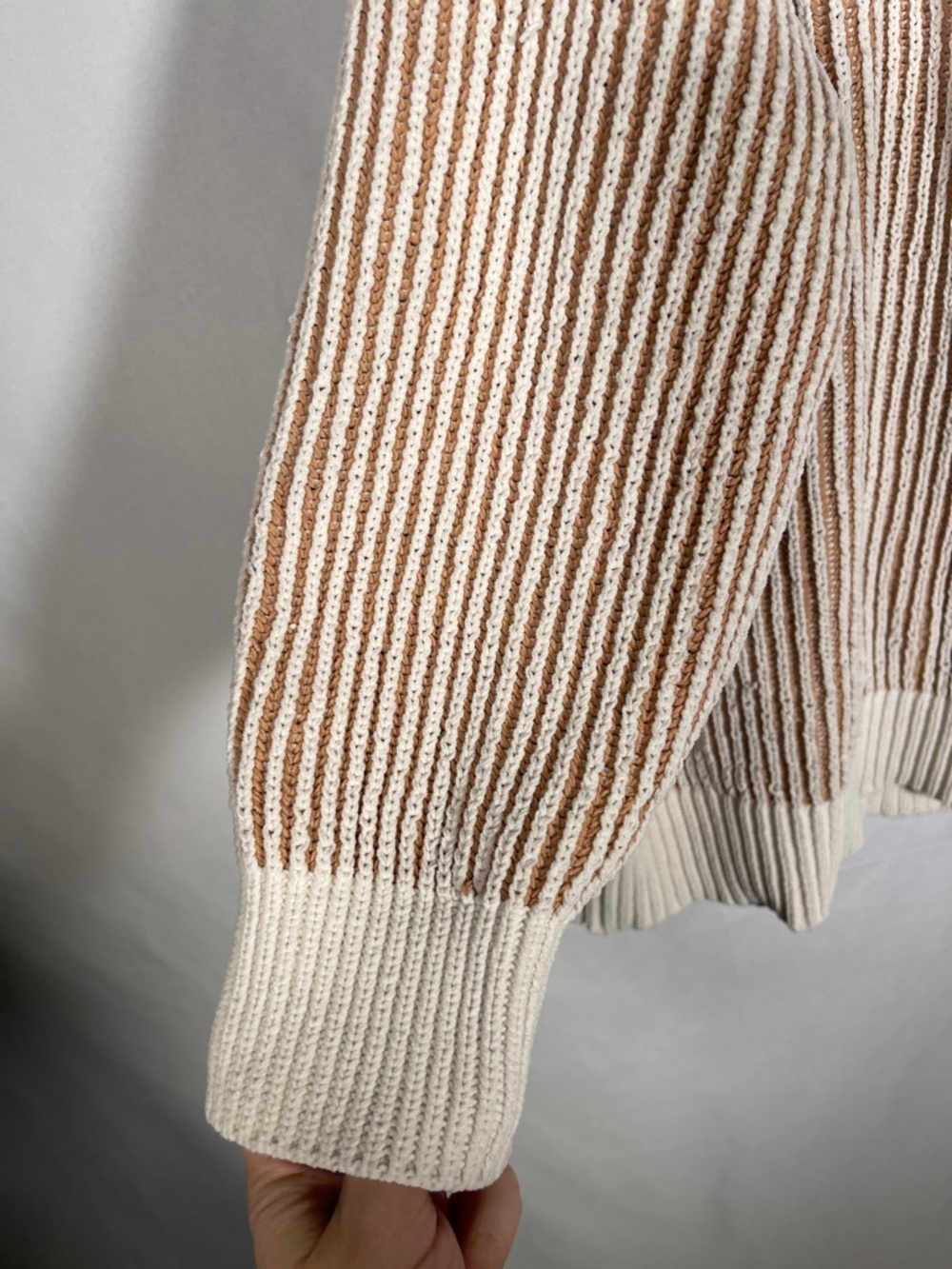 AERIE WOMENS SUGAR RUSH CHENILLE V NECK SWEATER WHITE TAN LARGE - Picture 4 of 6